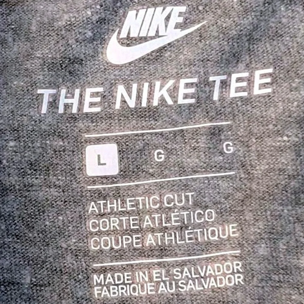 Nike Graphic Tee Boys Size Large Gray Trash Can Swoosh Swish Athletic Fit Shirt